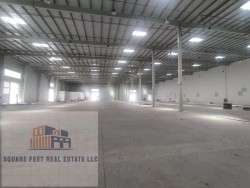 Huge warehouse for immediate lease !!