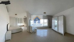 Penthouse for sale in Sharjah, Buhaira Corniche, full view of Khalid Lake