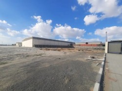 For sale, industrial land, with a Shabrat permit, a prime location on Jeddah’s main street