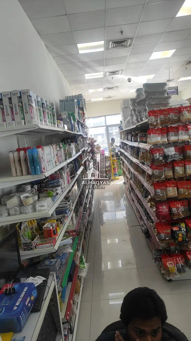 For sale, Supermarket of 2400 sq ft with facilitiesties like Cafeteria, Butchery & Fish counter located in Nahda Sharjah